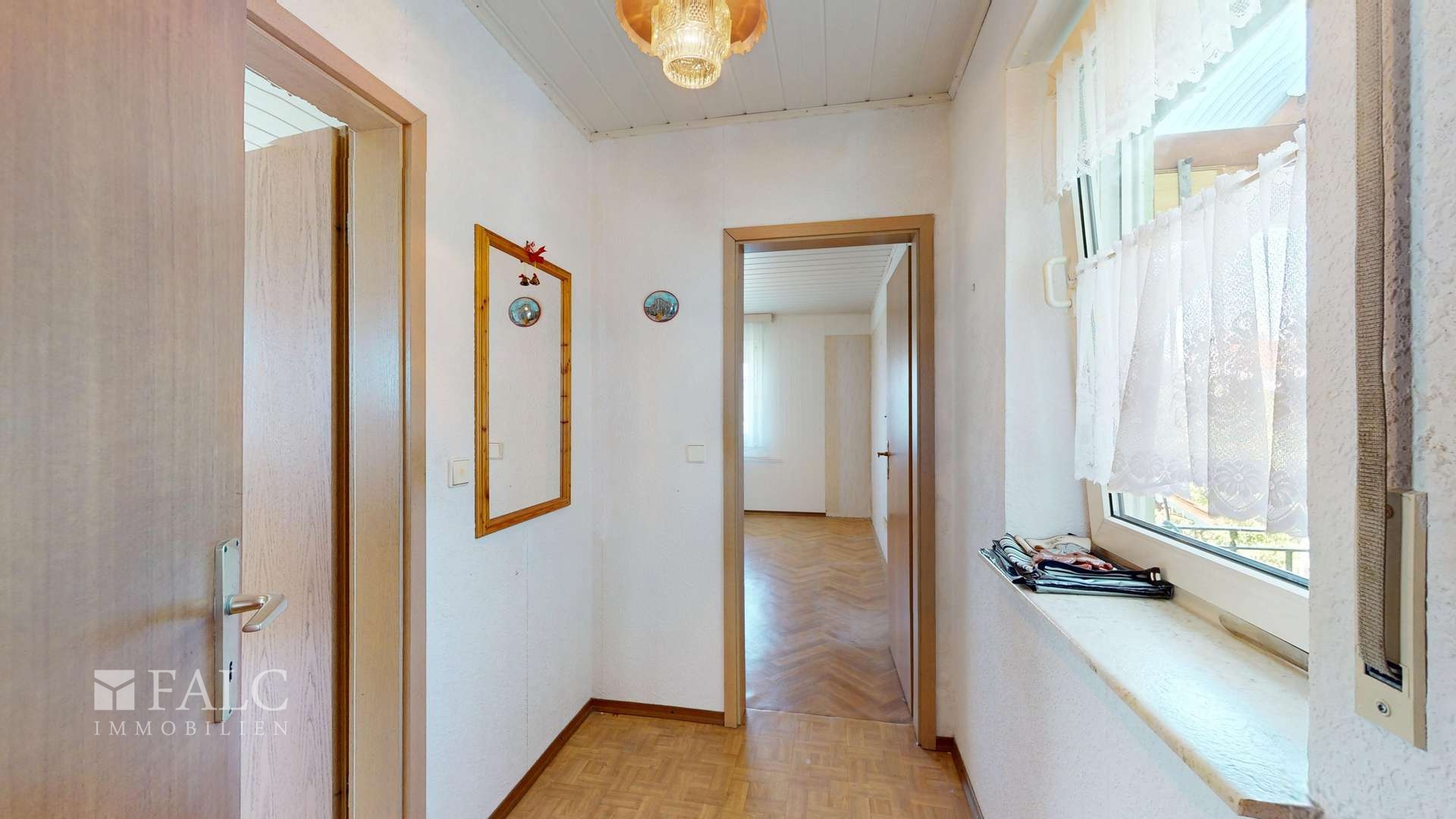Flur zum Schlafzimmer